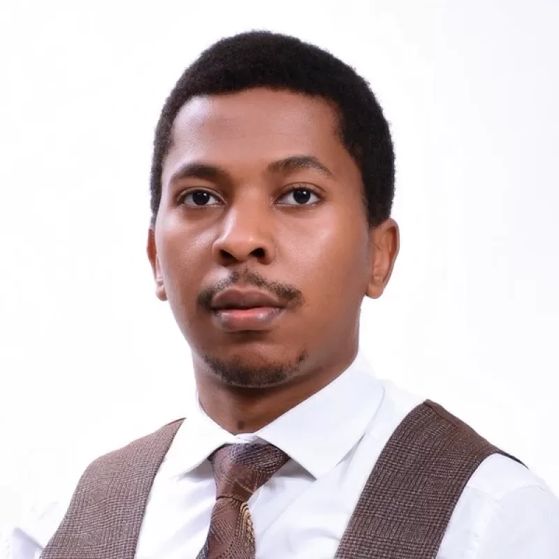 Dennis Muthoni – Email Signature Dennis Muthoni - Email Signature